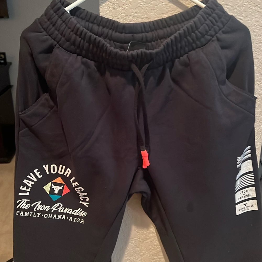 Under Armour Sweatpants joggers Mens Medium Project Rock Iron Paradise.